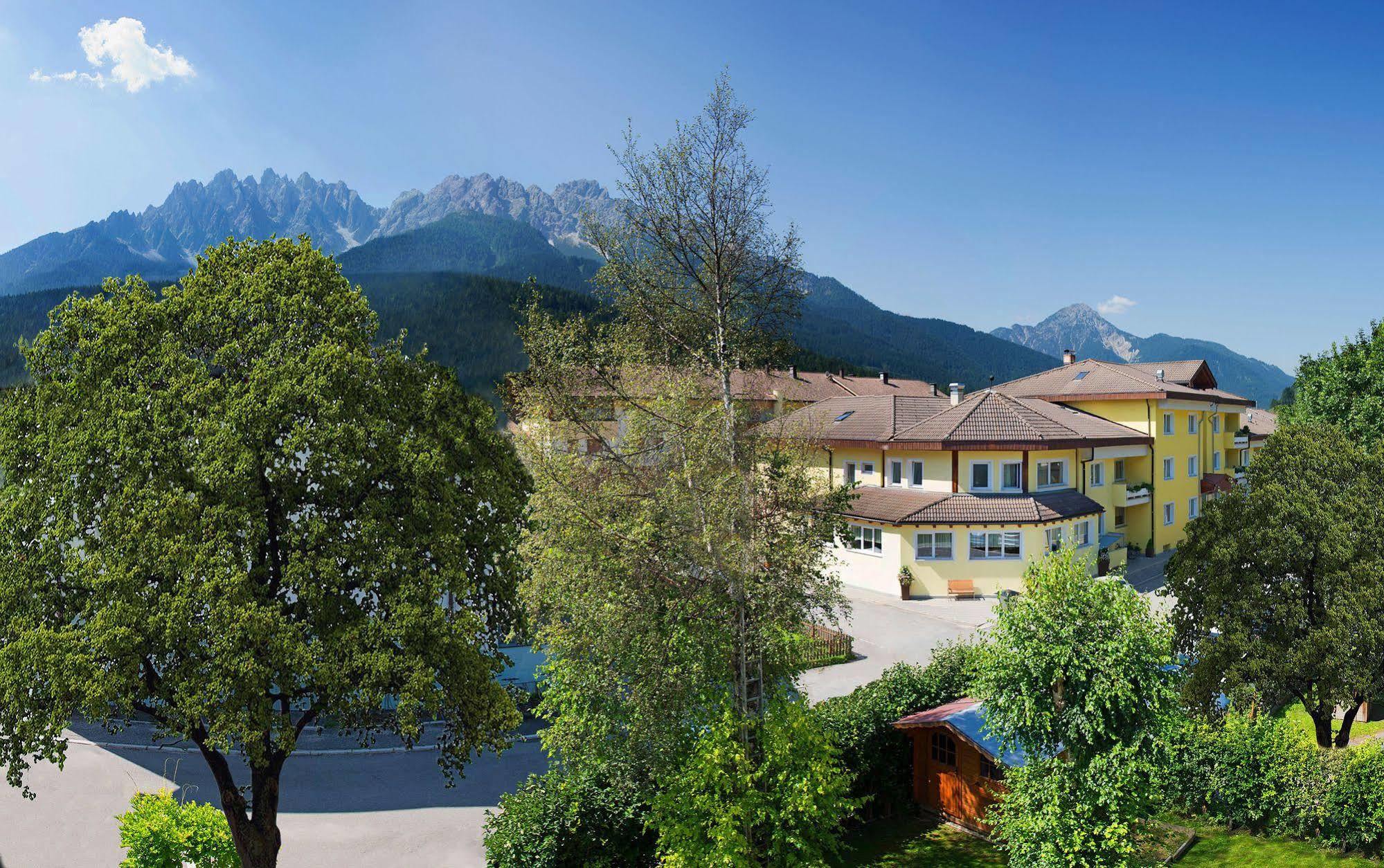 Hotel Baranci San Candido Extérieur photo